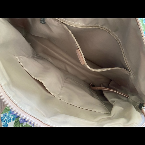 Kipling Rise Gold satchel - Picture 4 of 5